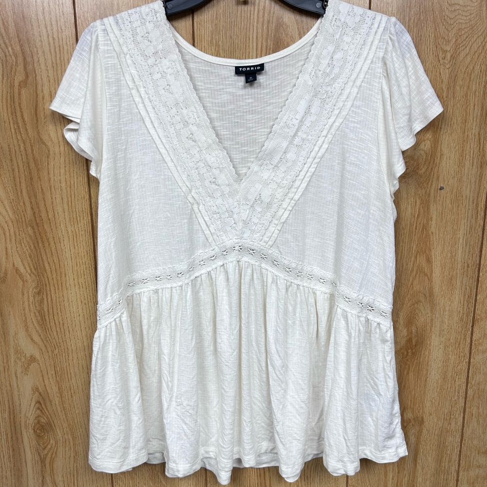 Torrid Cream V-Neck Blouse with Lace Detail